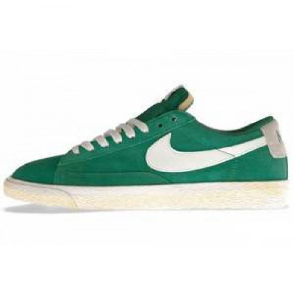 Nike Blazer Low PRM VNTG Court Green/White ナイ�...