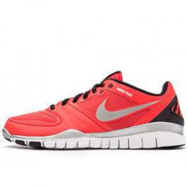 WMNS NIKE FREE HYPERTR ウィメンズ ナイキ �...