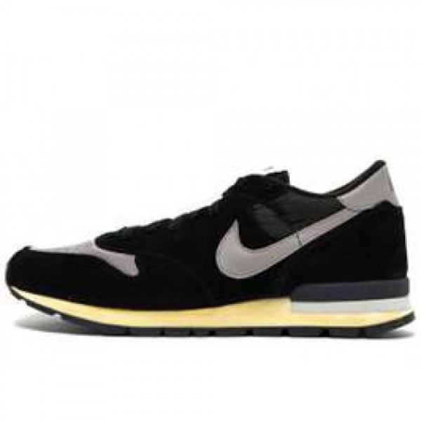 NIKE AIR EPIC VINTAGE ナイキ エア エピッ�...
