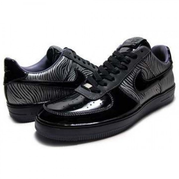 NIKE AIR FORCE 1 DOWNTOWN NRG "Zebra" bl...