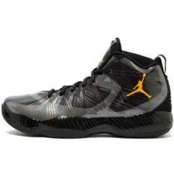 NIKE AIR JORDAN 2012 LITE 【BATMAN】【バットマン】 ナイキ エア ジョーダン 2012 ライト 黒黄549585-040