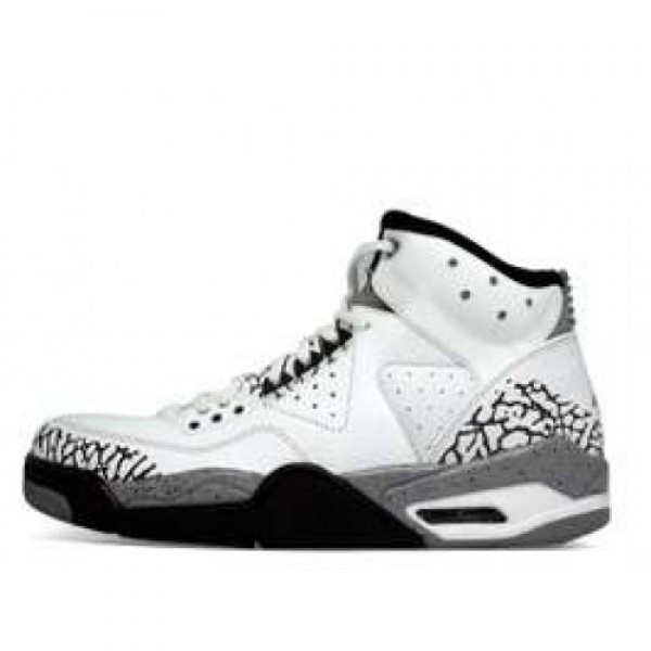NIKE JORDAN RARE AIR ナイキ ジョーダン レア エアー 白灰黒 407361-101