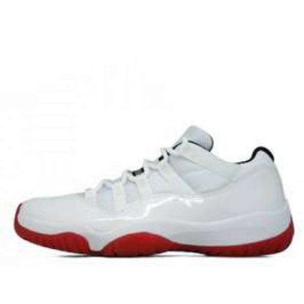 NIKE AIR JORDAN 11 RETRO LOW ナイキ エアジョーダン11 ロウ 白赤パテント 528895-101