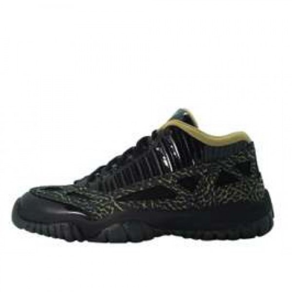 Nike Wmns Air Jordan 11 Retro Low  ナイキ エ�...